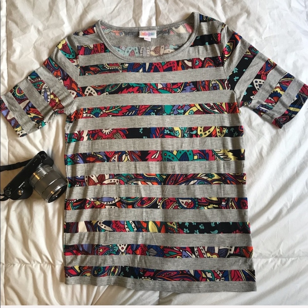 LuLaRoe Gigi shortsleeves top stripes floral print